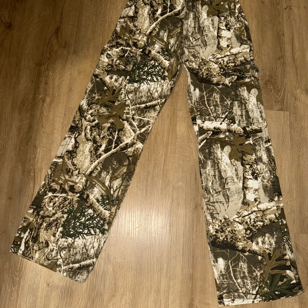 Amazon Essentials camouflage Straight Leg Pants